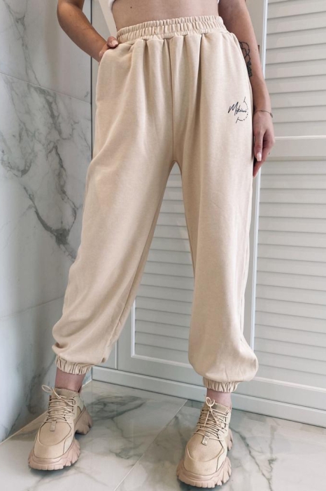 Кроссовки SS21 бежевые