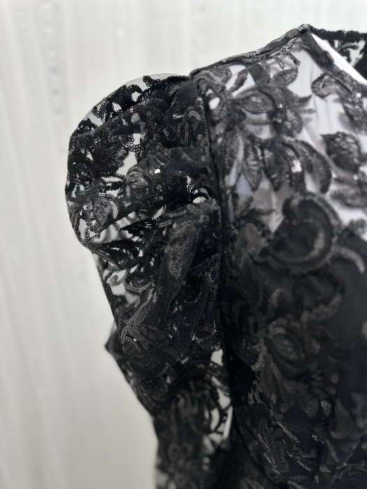 Платье "Дюран", макси, черноё, кружево с пайетками, объёмные рукава + комбинация