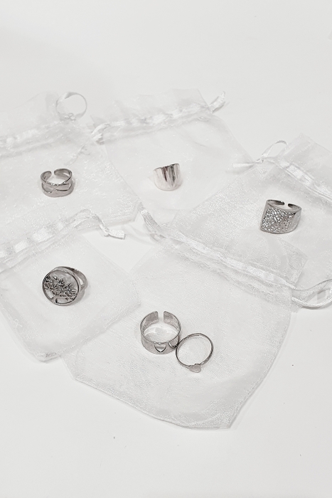 Кольцо (в ассортименте)