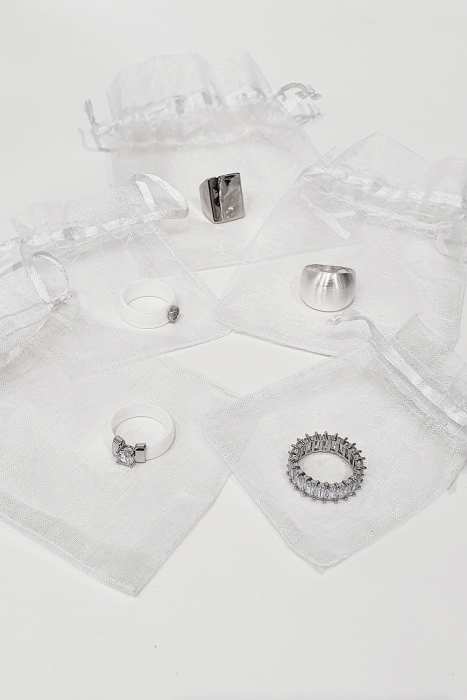 Кольцо (в ассортименте)