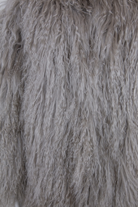 Шуба (полушубок) "Лорель" темно-бежевая, мех лама (натуральный)