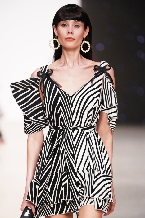 Сарафан "Бениса" черно-белый, полоска