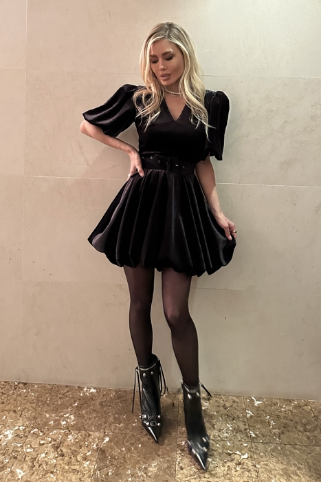 Платье "Милейна" черное, бархат, с поясом