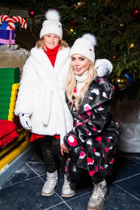 Шуба "Дита" детская, молочная, эко-мех