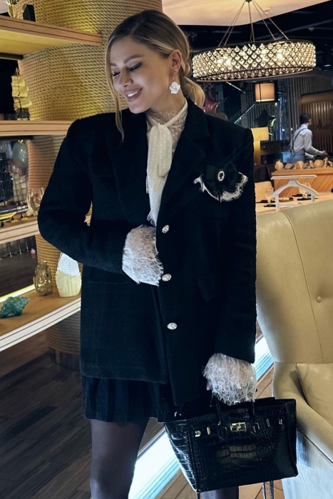 Костюм "Клэрри" черный, с юбкой, твид, мини