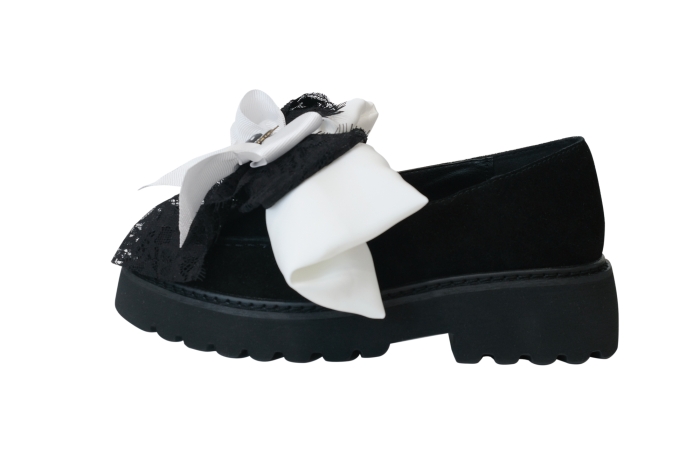 Лоферы "FW 23-24" черные, на платформе, замша, брошь бант с ЛОГО