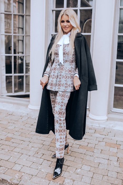 Блуза "Молтри" белая