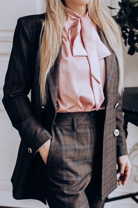 Блуза "Молтри" пудровая