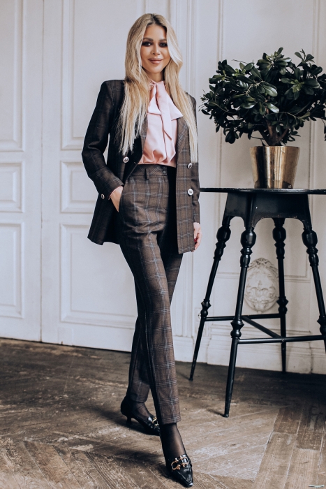 Блуза "Молтри" пудровая