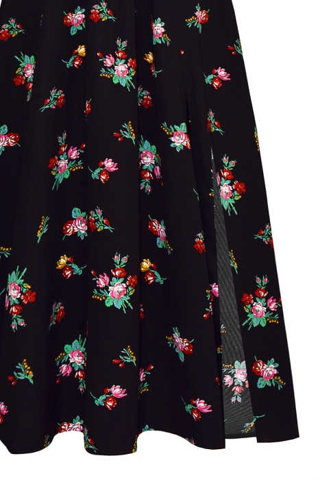 Платье "Эсми" черное, принт красно-розовые цветы