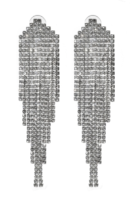 Серьги - подвески "Кисти" серебристые, из металла и страз, основа: треугольник