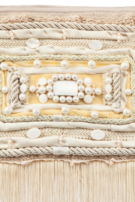 Ридикюль квадратный  молочный "жемчуг"