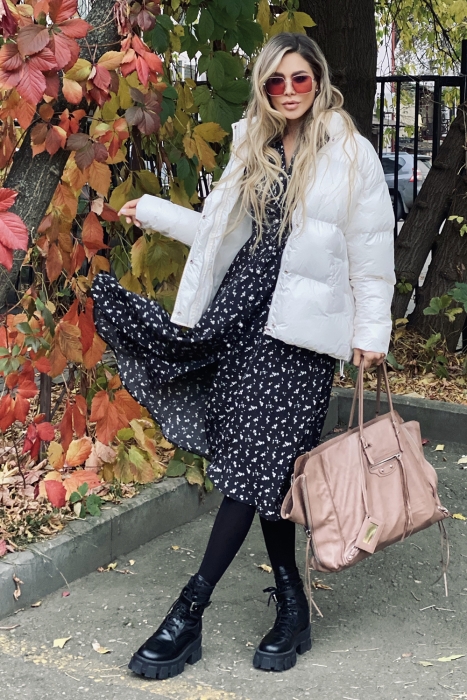 Платье "Маритта" черное, принт цветы