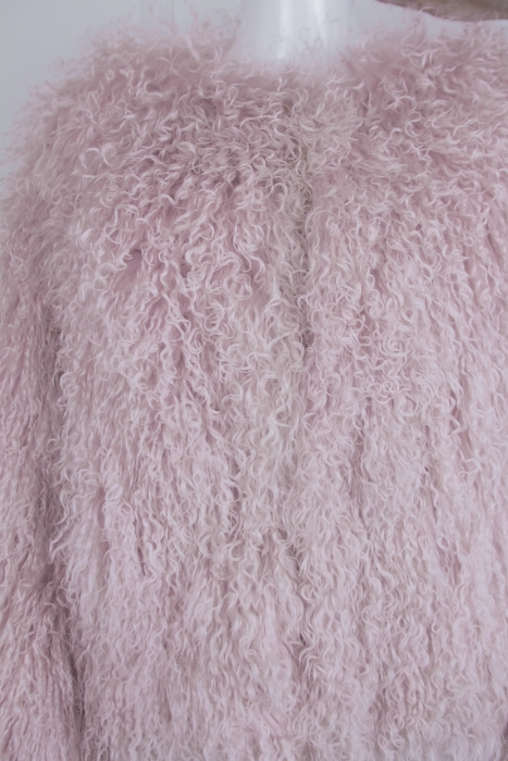 Шуба (полушубок) "Лорель" пудровая (нежно-розовая), мех лама (натуральный) 62 см