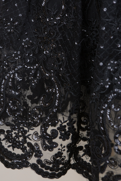 Платье "Версаль" черное, кружево с вышивкой и пайетками, мини