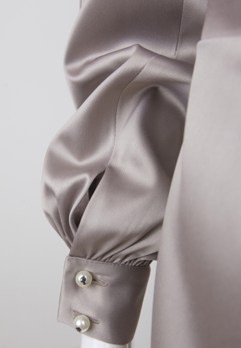 Платье "Сибара" бежевое (шоколад), атлас (шелк), с бахромой