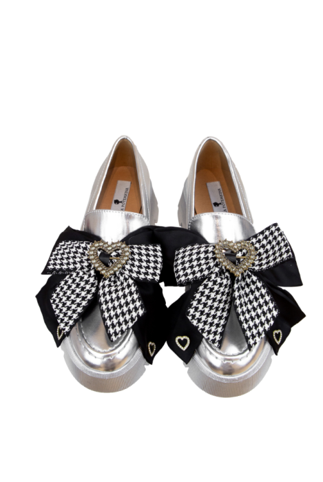 Лоферы "FW 23-24" серебристые, на платформе, эко-кожа, бант кружево со стразами