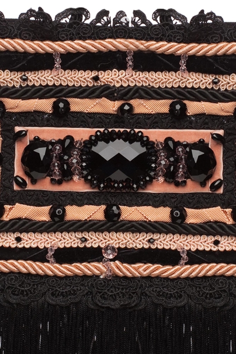 Ридикюль квадратный черный с розовым "жемчуг"