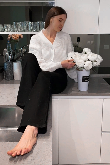 Кардиган "джемпер, кофта" белый, крупная вязка (3 пуговицы)