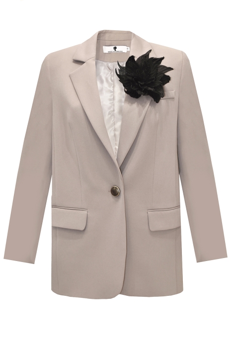 Костюм "Вильям" бежевый, с брошью "лилия"