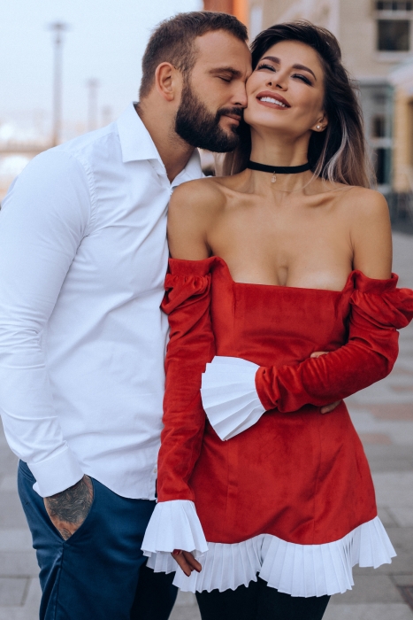 Платье-корсет "Эдит" красный бархатный, с белой отделкой