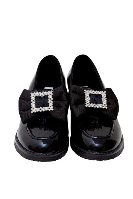 Лоферы "FW 23-24" черные, лак, брошь бант