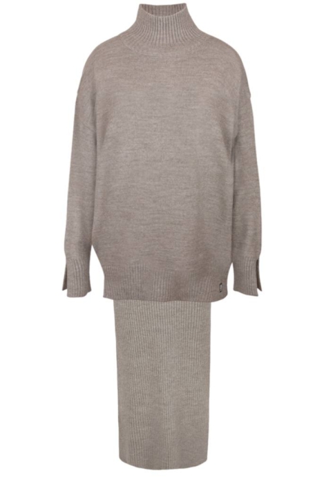 Костюм "Алессио" темно - бежевый, вязанный