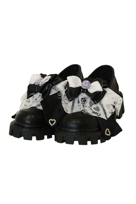 Лоферы "FW 23-24" черные, на платформе, ЛАК, бант кружево со стразами