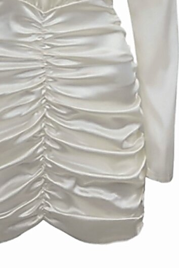 Платье "Минди" молочное, подол в сборку, мини + чокер