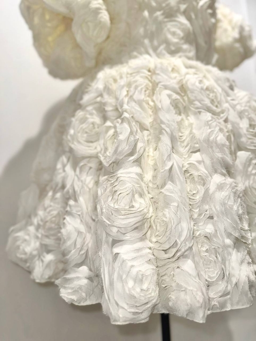 Платье "Андрэ", Мини, Пышное, Объемные розы, Молочное