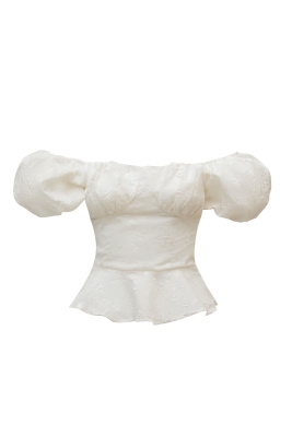 Блуза "Ариана" молочная, принт "роза", по спинке "венгерка"