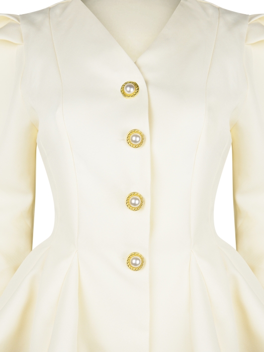 Костюм "Дестени" молочный 