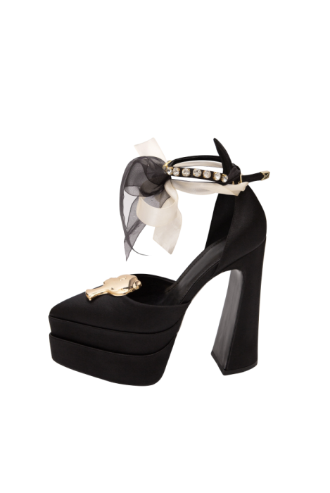 Туфли черные, атласные, на платформе, золотое лого