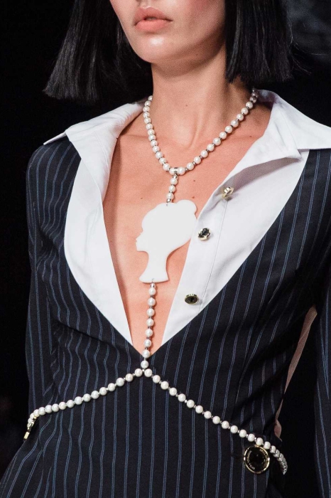 Портупея из жемчуга, молочная