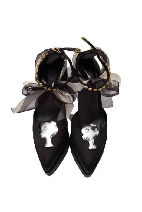 Туфли черные, атласные, на платформе, серебряное лого