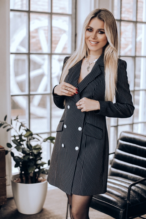 Платье-жакет "Мэйсон" черный, удлинненный, в полоску