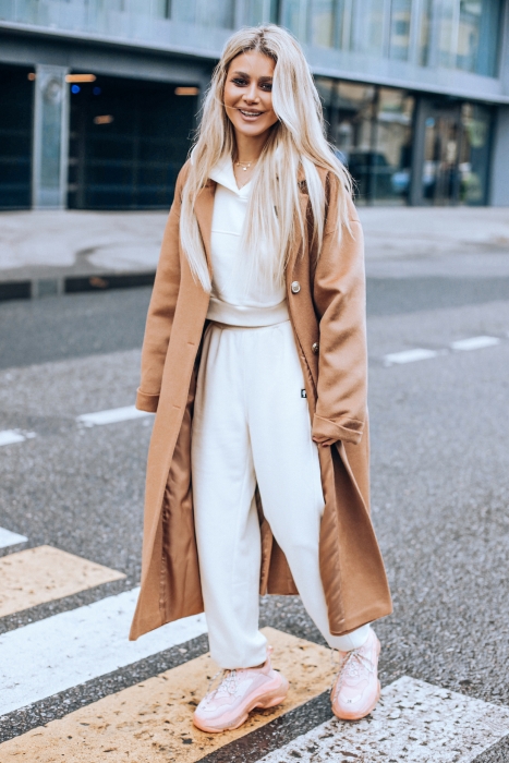 Пальто "New Лойя" бежевое