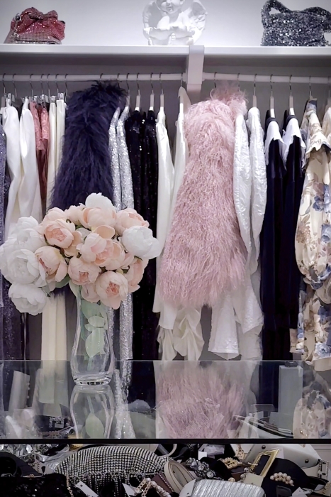 Шуба (полушубок) "Николет" пудровая, мех лама (натуральный), мини 60 см