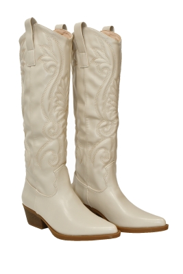 Сапоги "казаки" светло-бежевые, вышивка