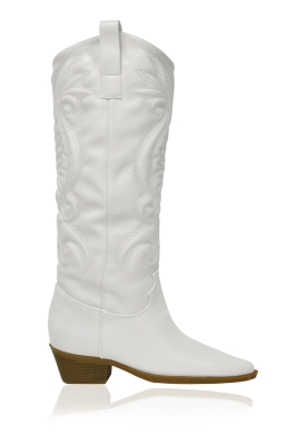 Сапоги "казаки" белые, вышивка