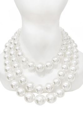 Чокер - колье "Жемчуг" молочный, крупный (3 нити)