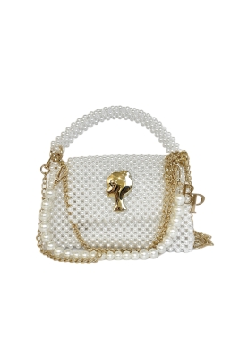 Сумка "Барокко" белая, с ЛОГО, из жемчуга, декор с жемчугом и цепью