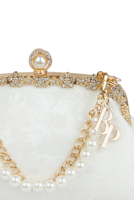 Клатч-сумка-ридикюль белая, узор, декорирована стразами, жемчужина, золото