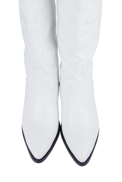 Сапоги "казаки" белые, еврозима, вышивка