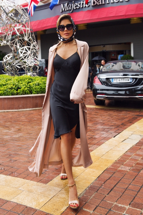 Накидка "Хельга" нюдовая