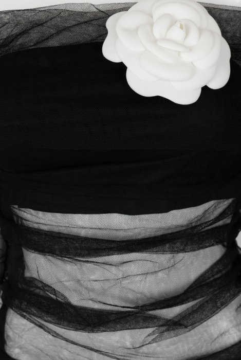 Блуза "Эмилия" черная, фатин, рукава в сборку, с топом и брошью