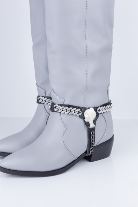 Сапоги "казаки" серые, эко-кожа, еврозима, с обвесом (портупея) и лого